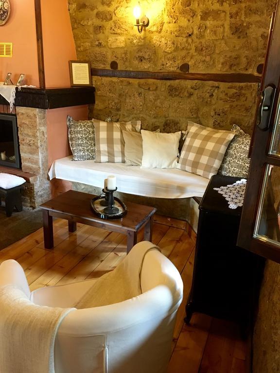 Varosi Guesthouse เอเดสซา ภายนอก รูปภาพ