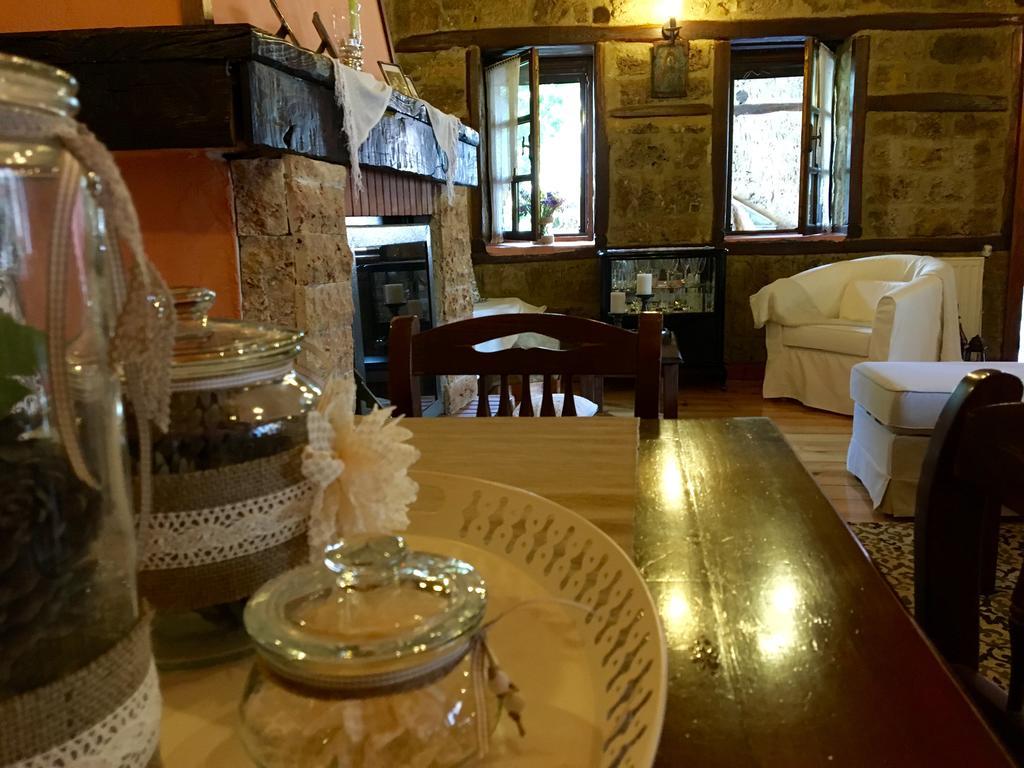 Varosi Guesthouse เอเดสซา ภายนอก รูปภาพ
