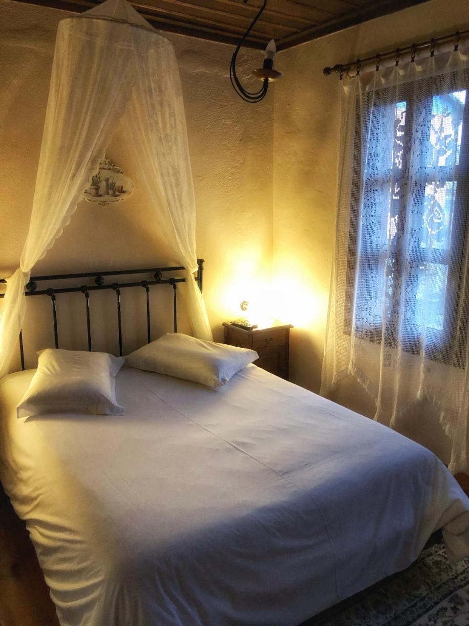Varosi Guesthouse เอเดสซา ภายนอก รูปภาพ