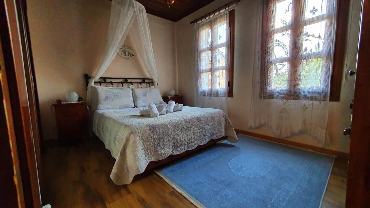 Varosi Guesthouse เอเดสซา ภายนอก รูปภาพ