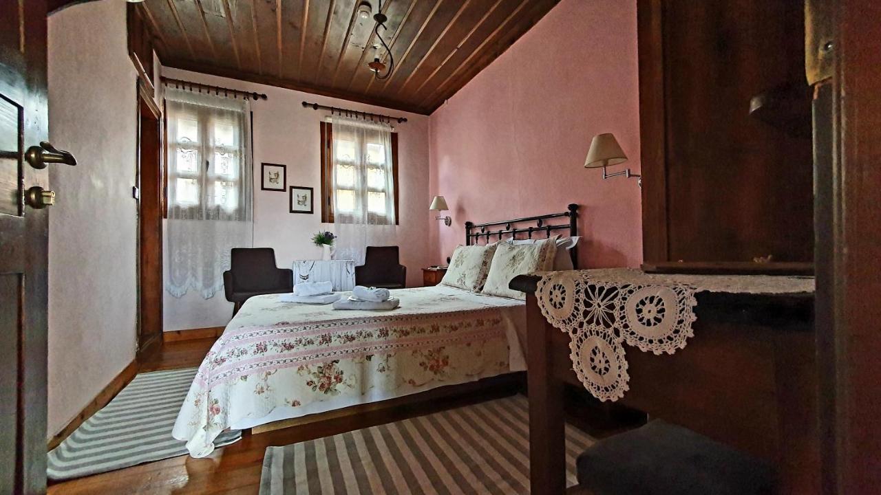 Varosi Guesthouse เอเดสซา ภายนอก รูปภาพ